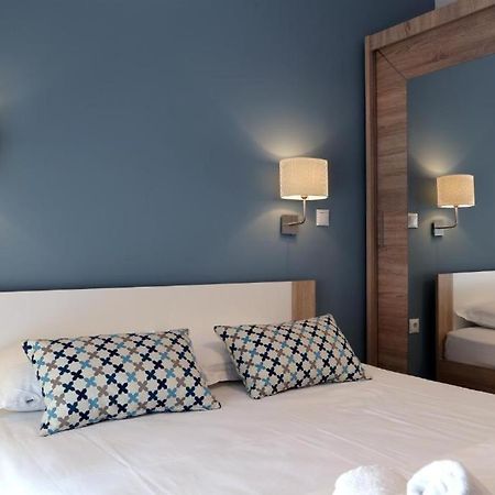 Stylish Modern Apartment, Nilie Hospitality Mgmt Tesalonika Bagian luar foto